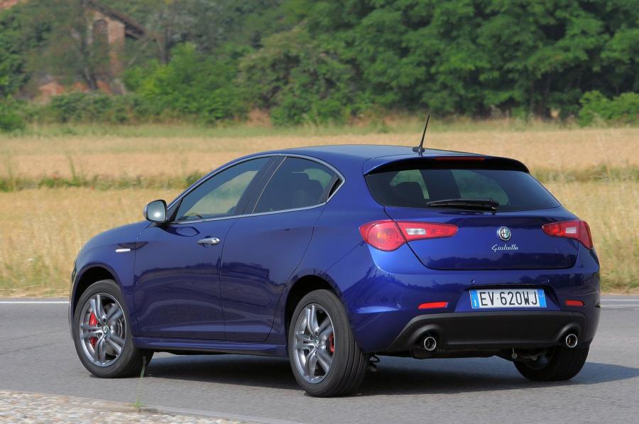  Alfa Romeo Giulietta 2013 года  (фото 10 из 21)